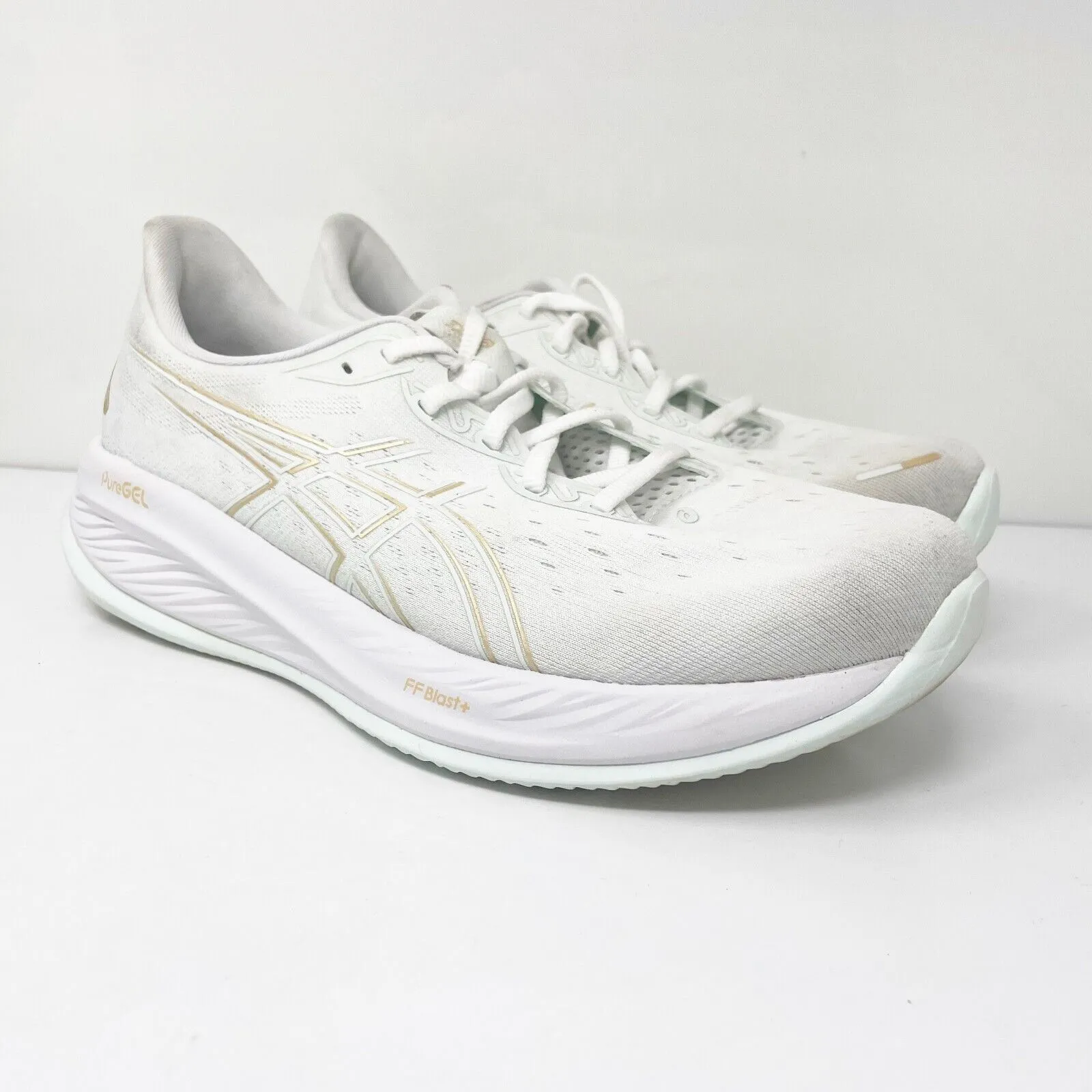 Asics Womens Gel Cumulus 26 1012B599 White Running Shoes Sneakers Size 11