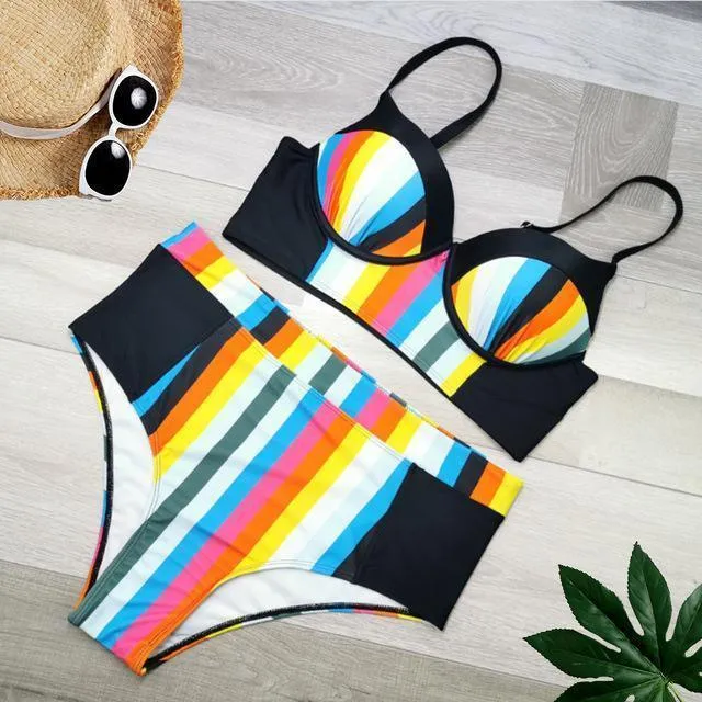 Striped Bikini Set for Beach Days - Full Brief