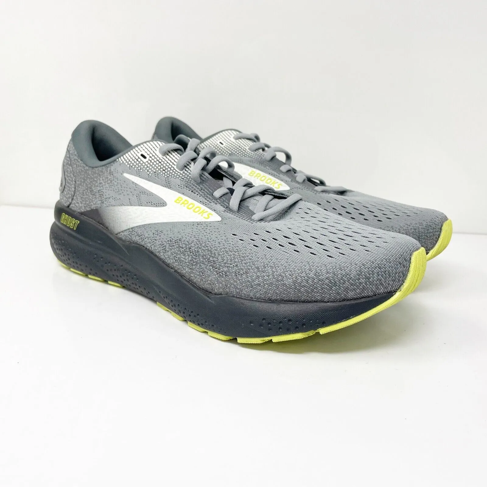 Brooks Mens Ghost 16 1104181D040 Gray Running Shoes Sneakers Size 11.5 D