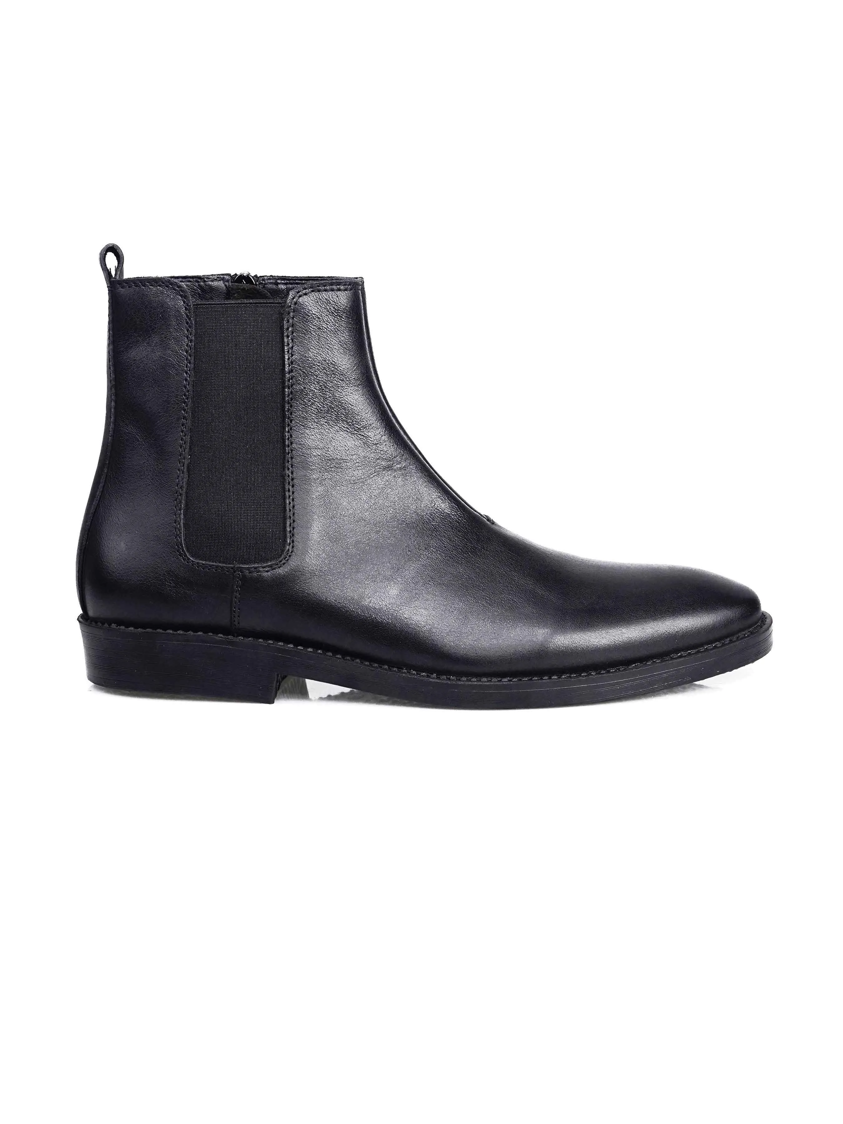 Chelsea Boots With Zipper - Solid Black Leather (Crepe Sole)