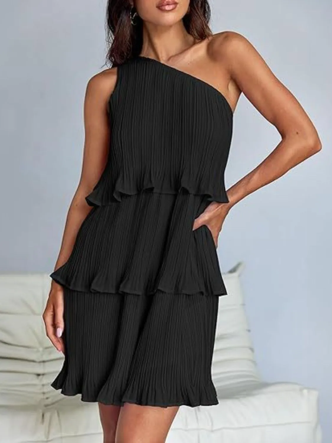 Chic Corine Layered Single-Shoulder Dress