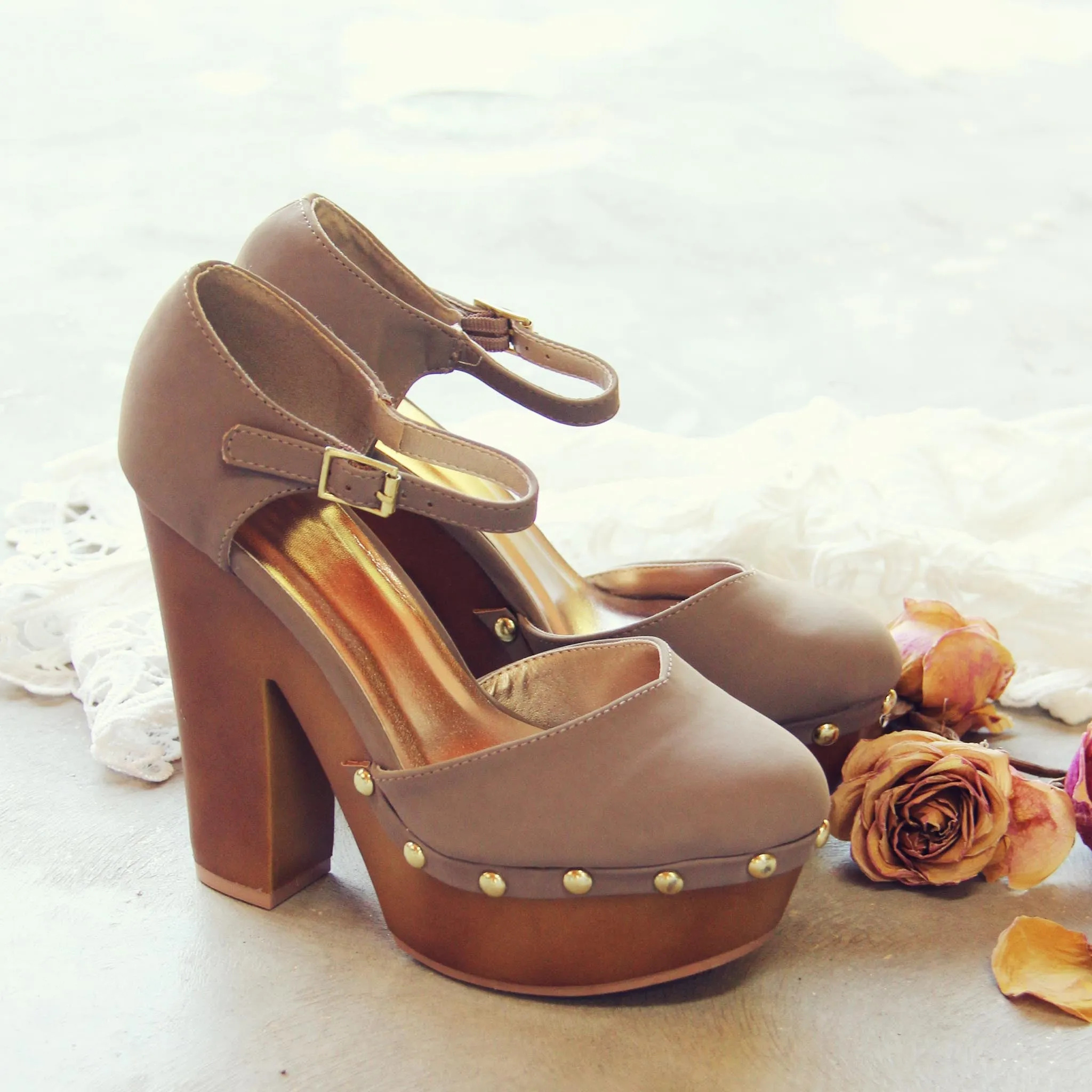 Du Jour Wedges