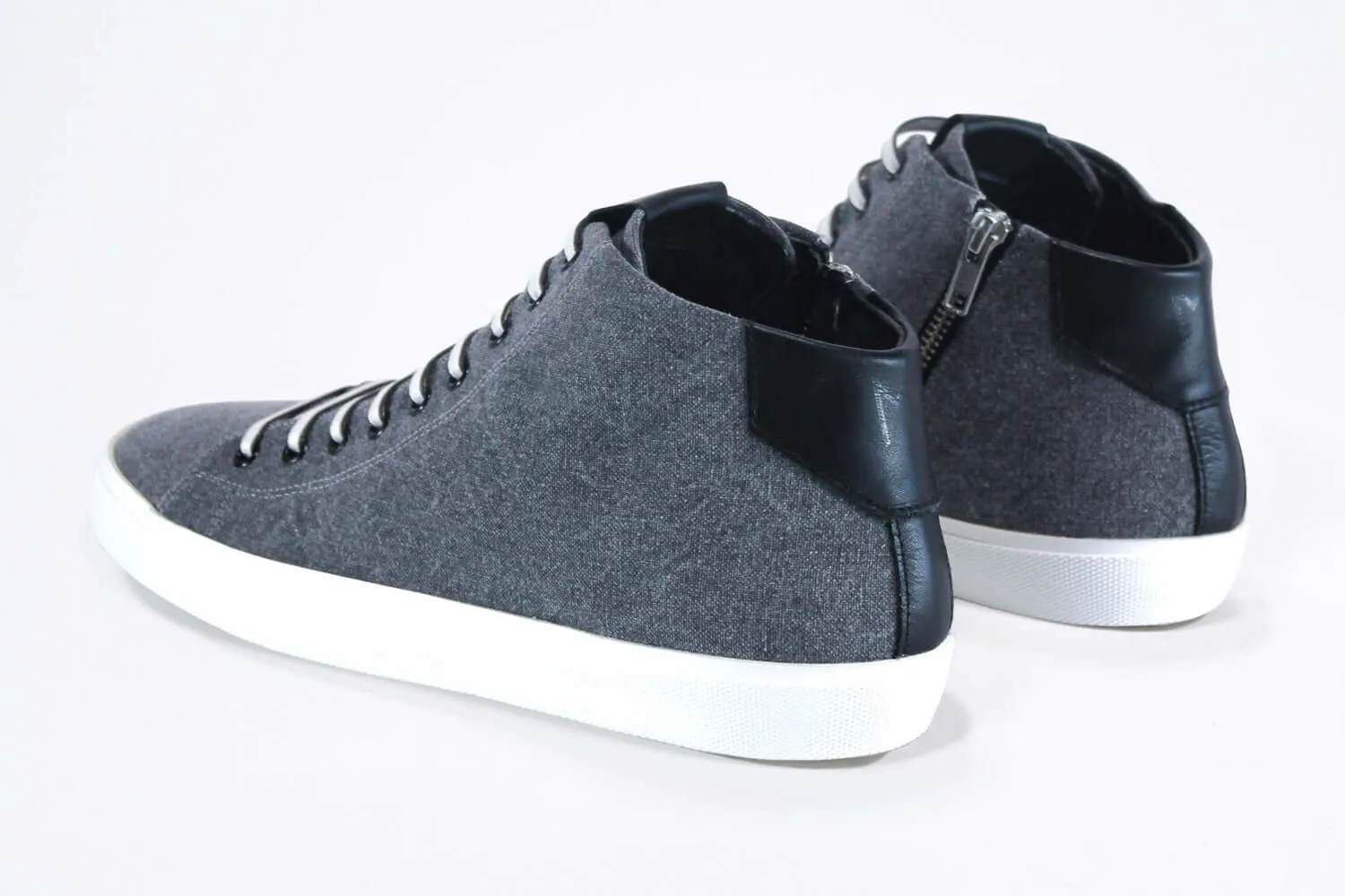 EARTH Black Denim Mid Top Men.