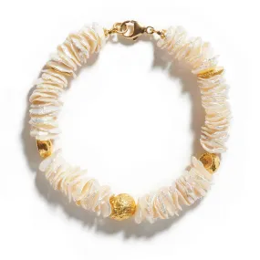 Gold Bracelet with Flat Keshi Pearl