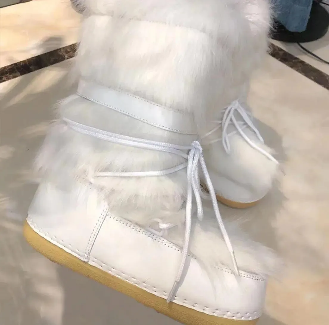 Fluffy Snow Boots 2000s