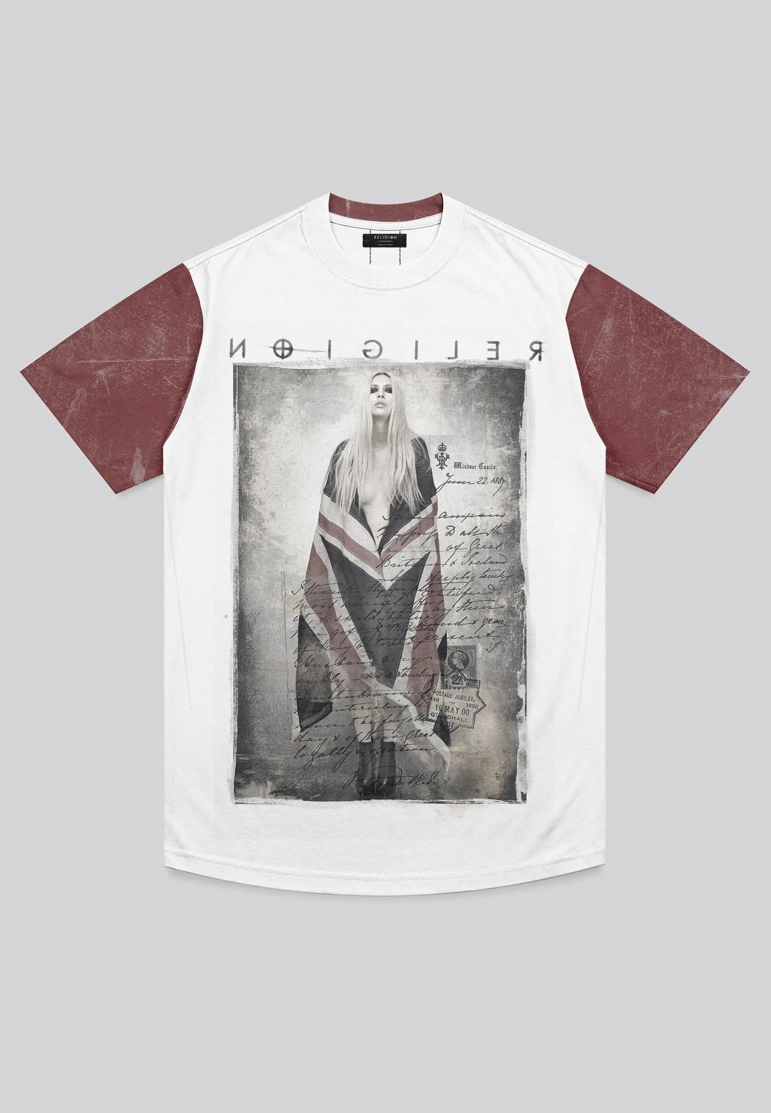 GIRL IN FLAG CURVED HEM T-SHIRT CORDOVAN