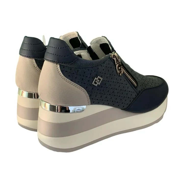 GB826 Women's Sneakers in Blue