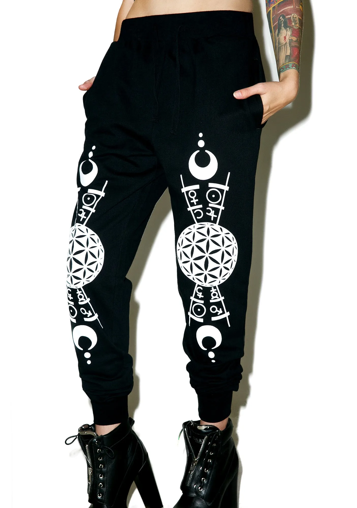 Gracefully Printed Sweatpants