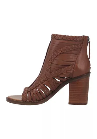 Stylish Leather High Heels by Jeezy