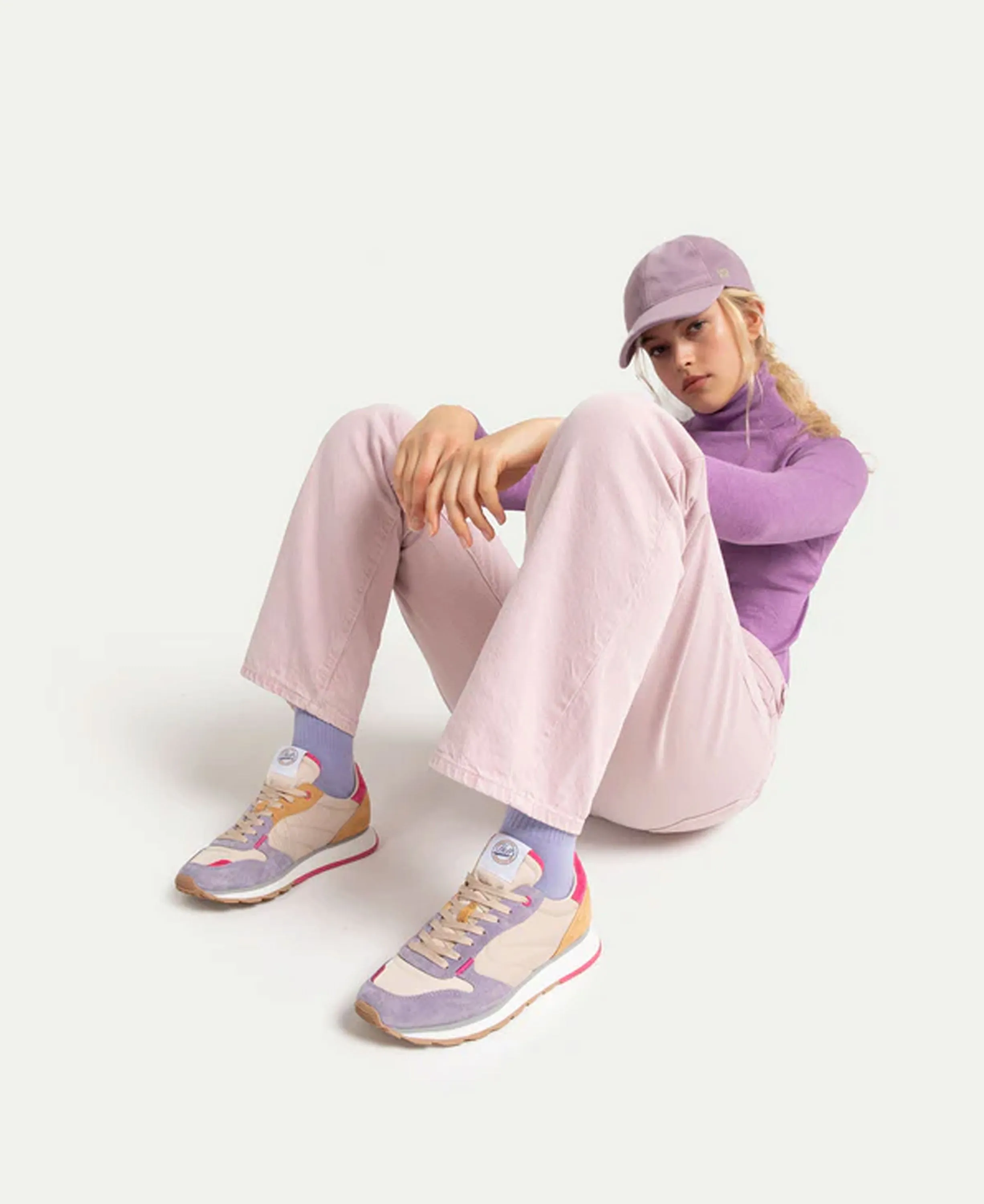 Lilac Aegina Trainer