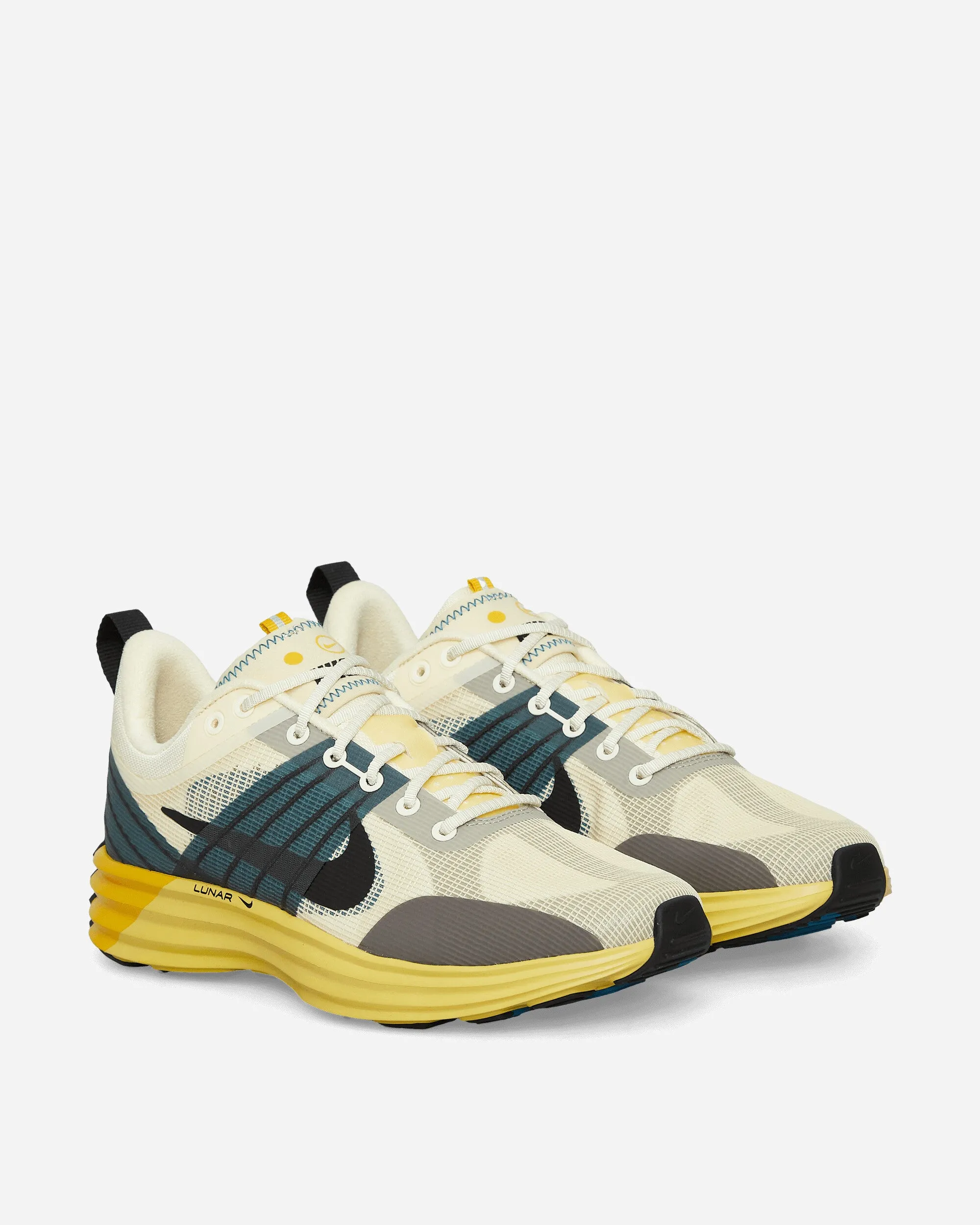 Lunar Roam Sneakers Alabaster / Green Abyss