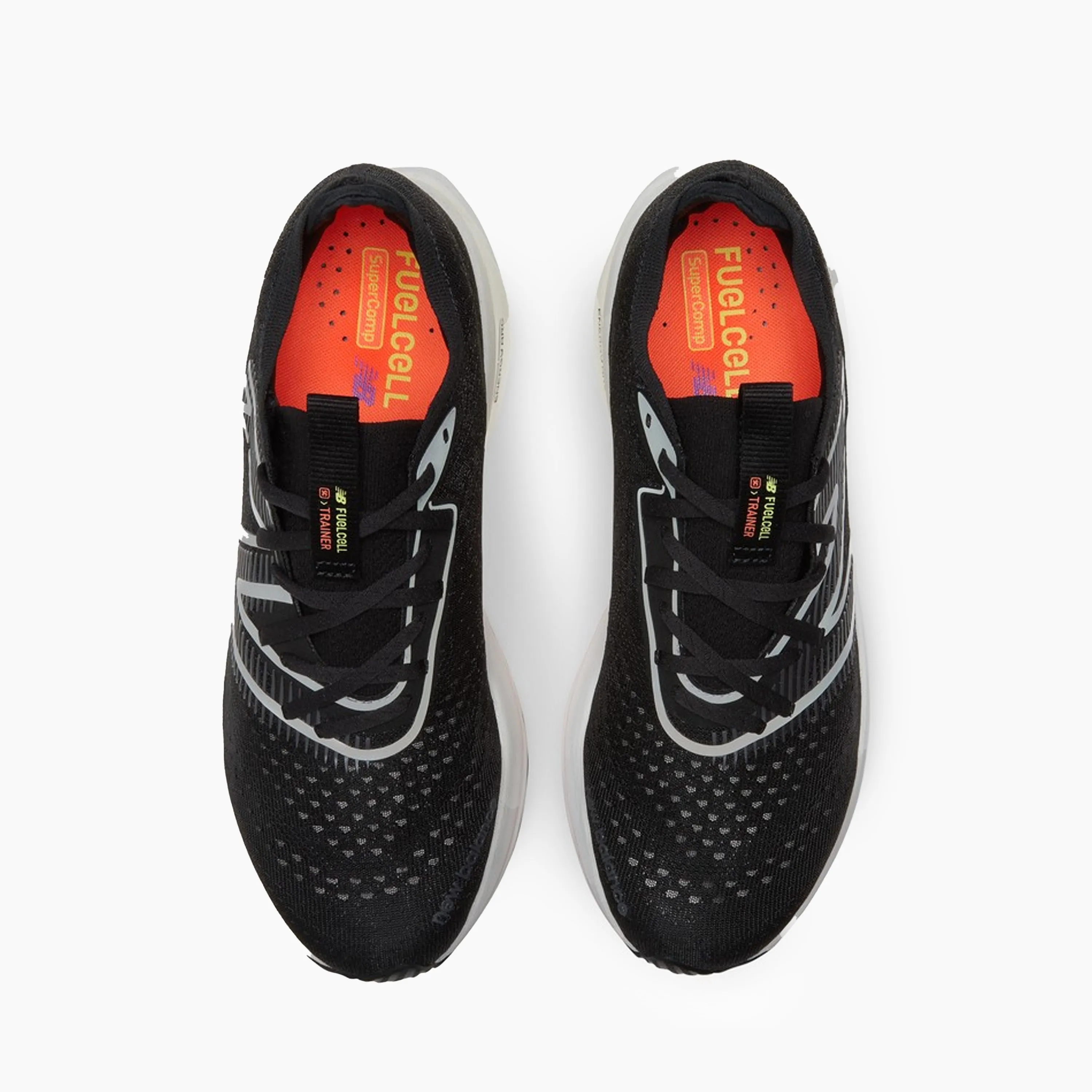 NEW BALANCE TRAINER SUPERCOMP V2 BLACK - MRCXBM2