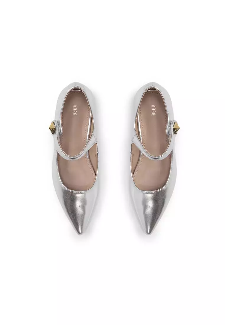 nose MARY JANE FLAT PUMP