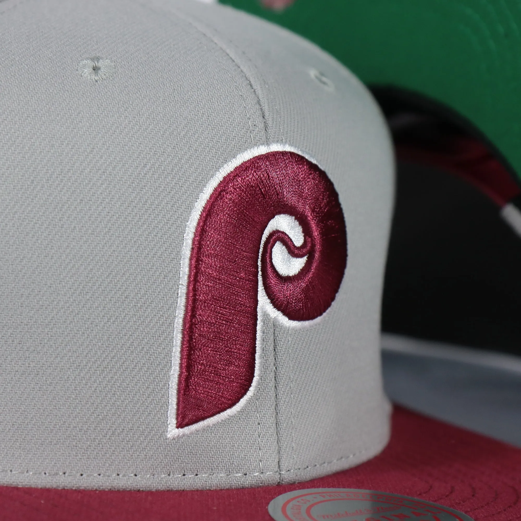 Philadelphia Phillies Cooperstown script hat snapback Grey Maroon.