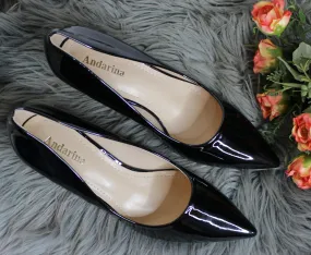 Pointed black kitten heel offices shoes