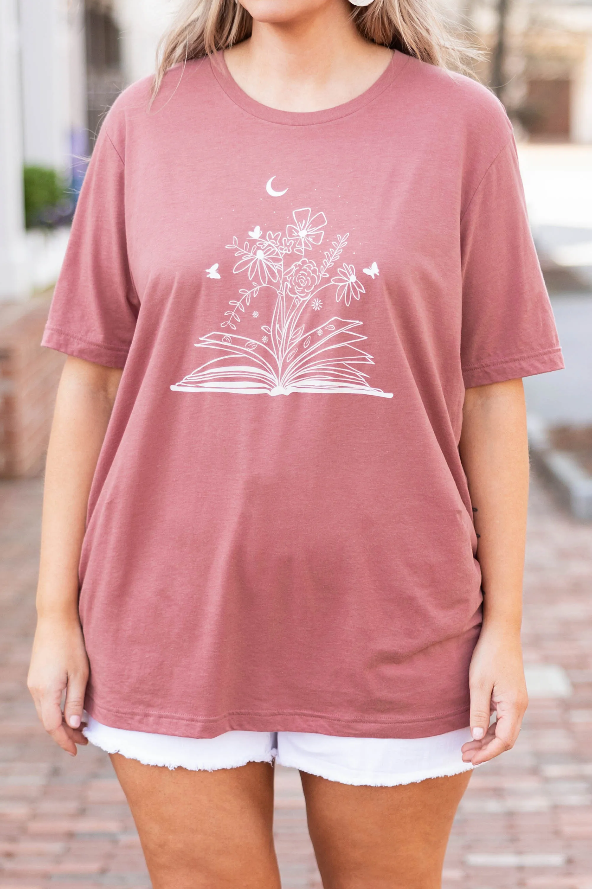 Moonlight Reading Tee in Mauve