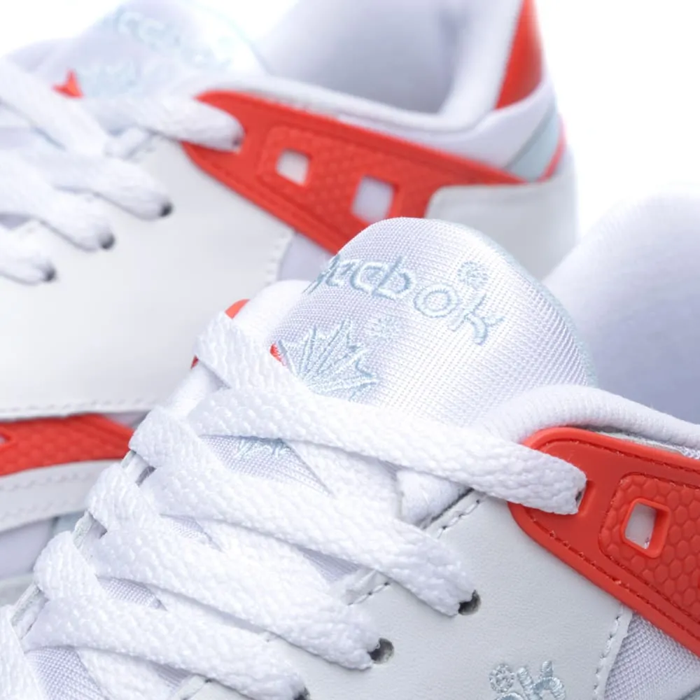 Reebok Sole Trainer OGWhite, Dreamy Blue & Cadmium