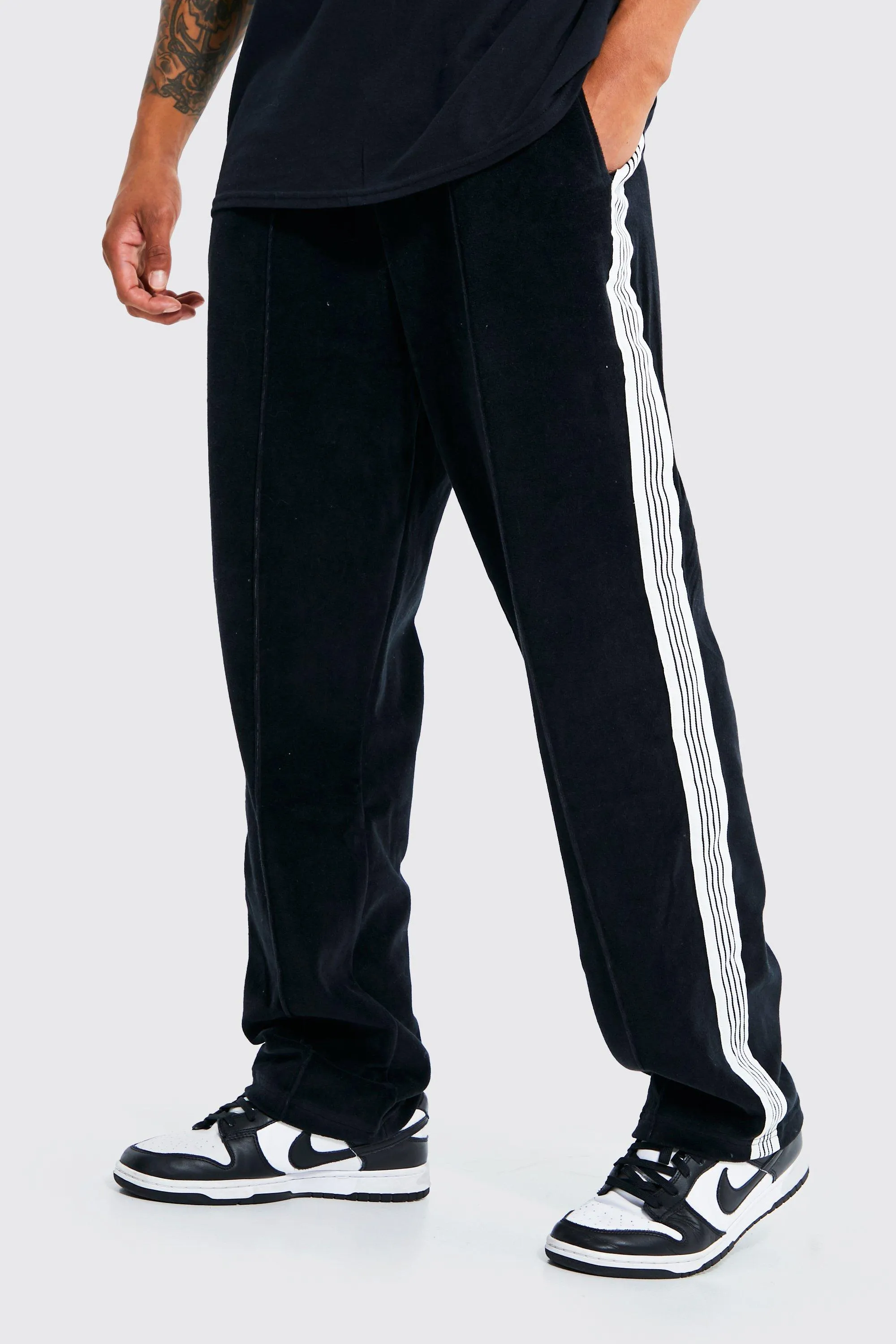 Regular Fit Man Tape Velour Joggers | boohooMAN UK