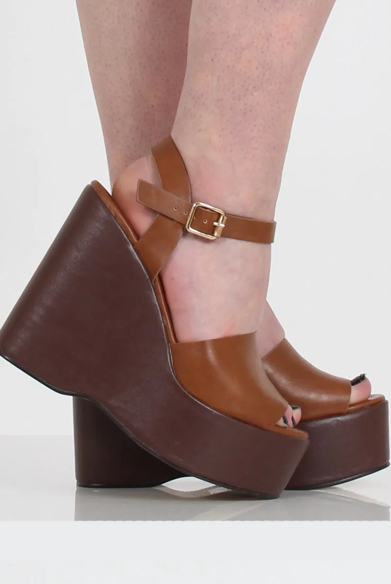 Open Toe Tan PU Wedges in Kendi