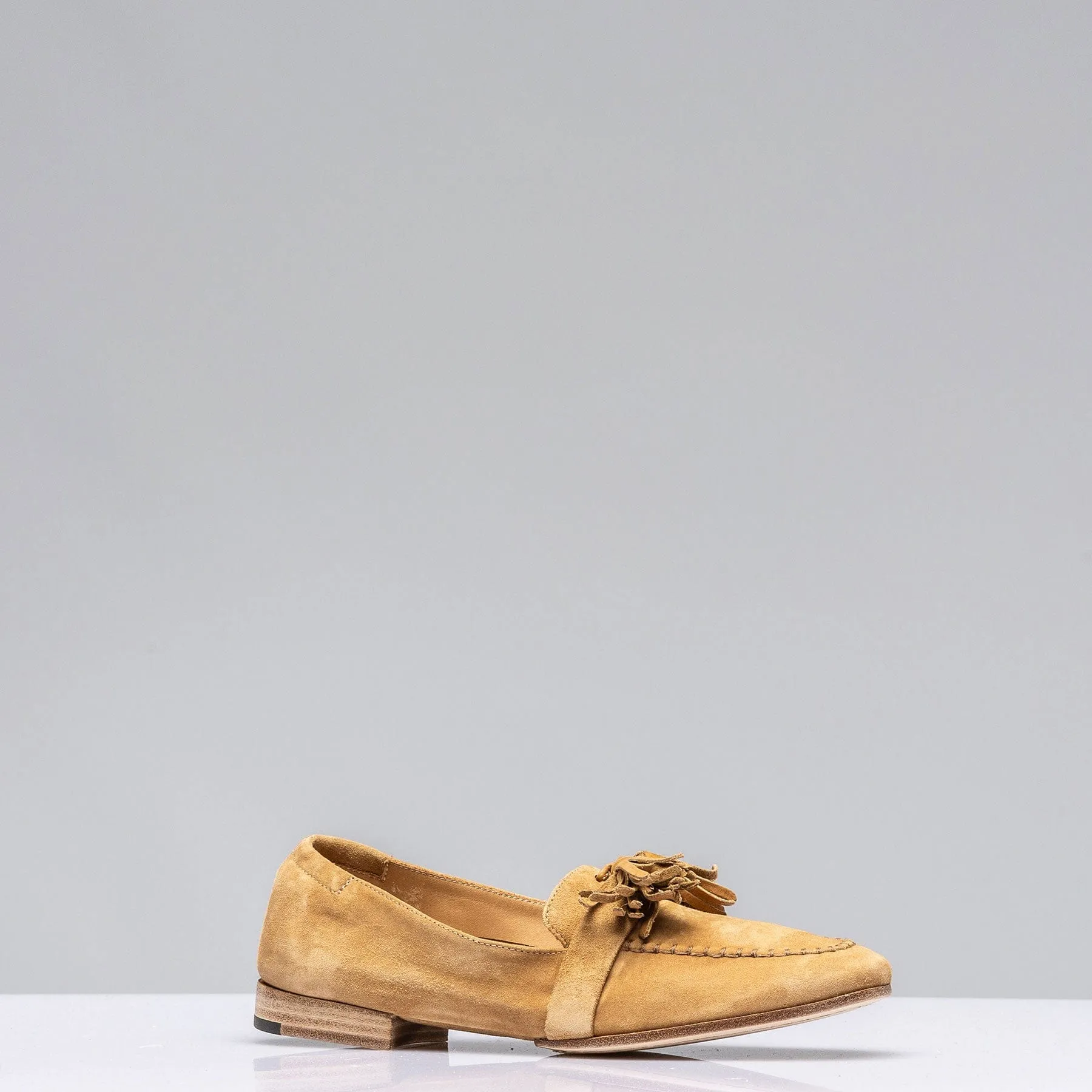 Tassel Flat In Tobacco