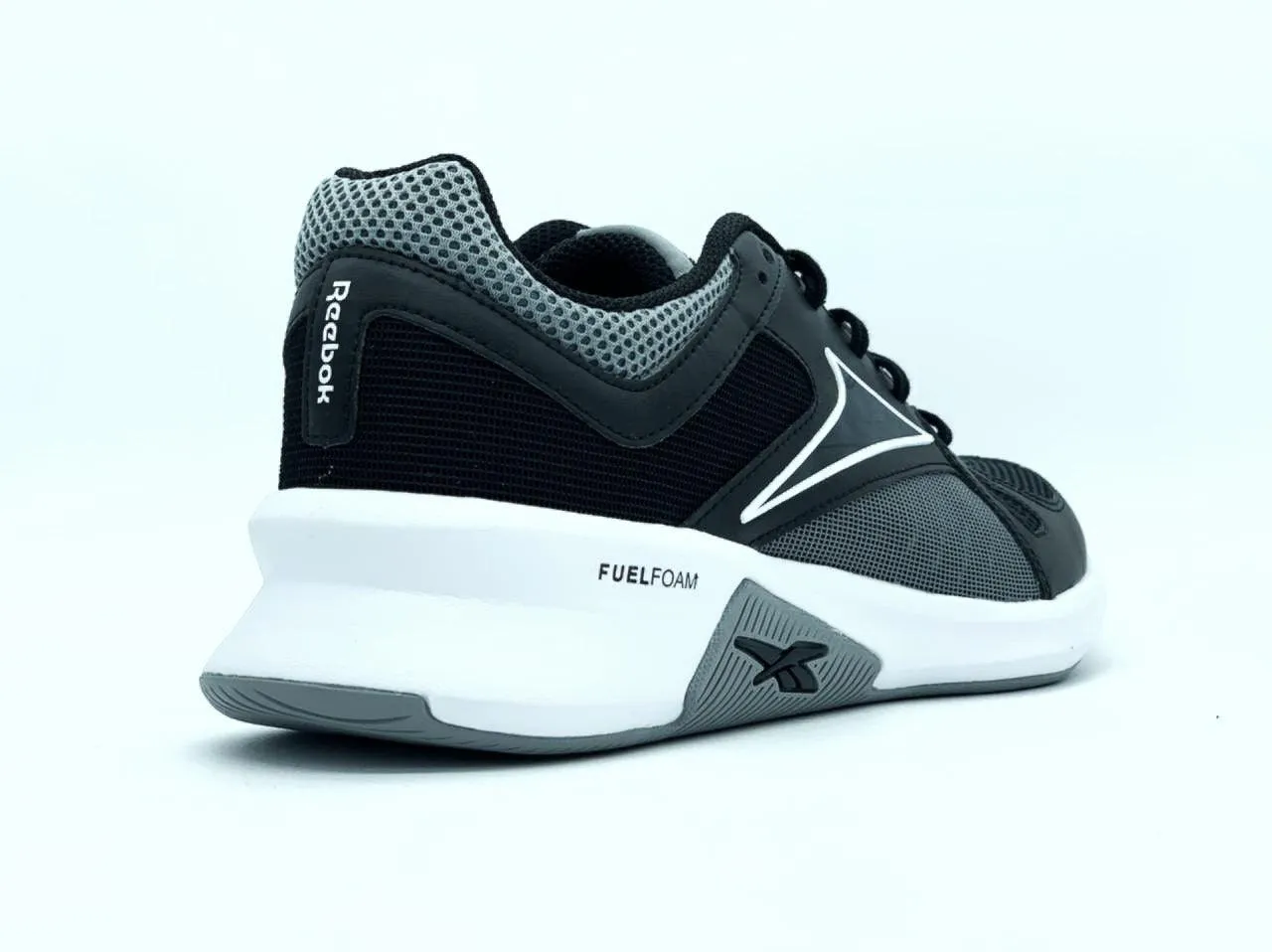 Reebok Advance Trainer Men's Tennis Shoes Black.