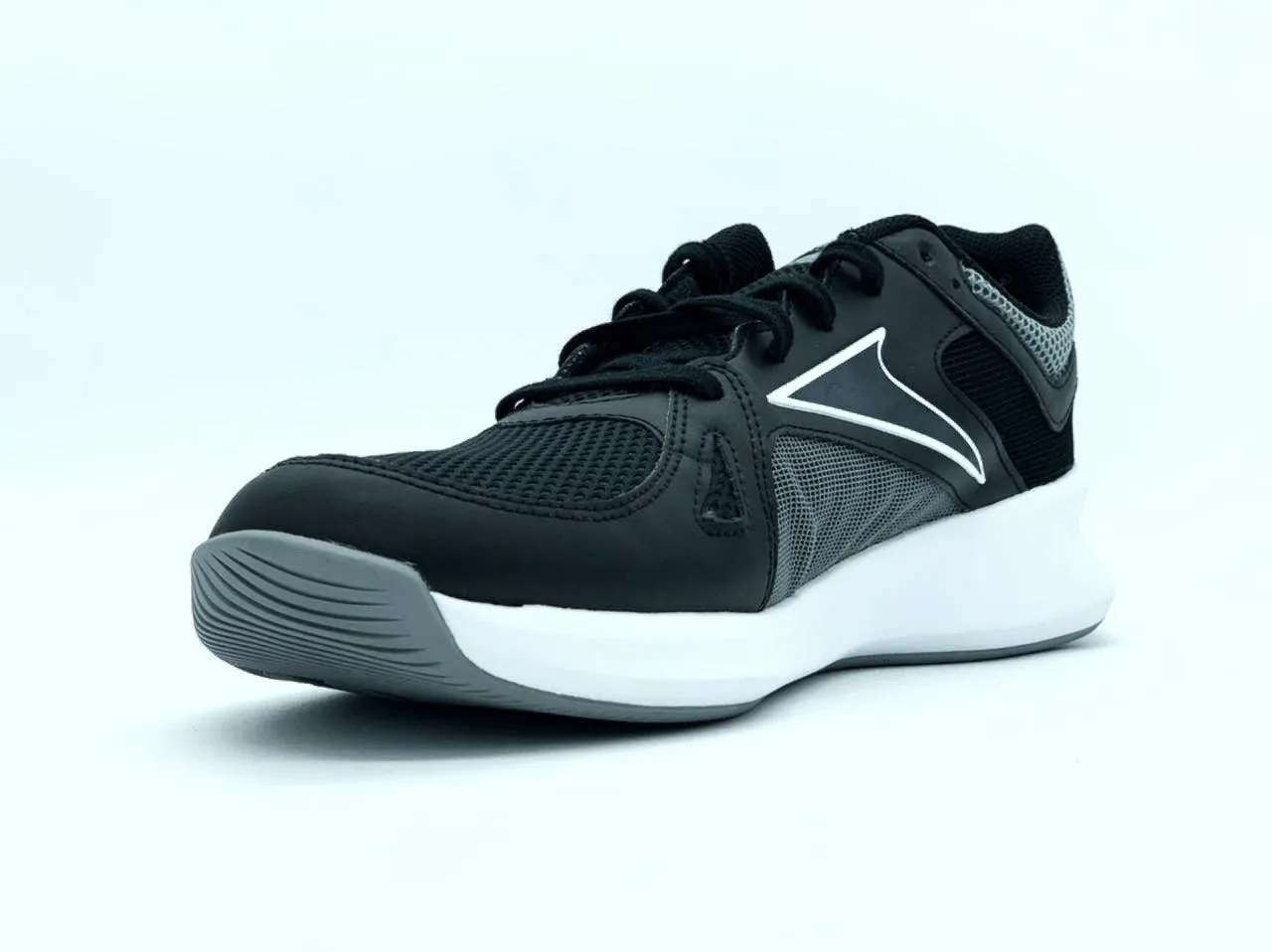 Reebok Advance Trainer Men's Tennis Shoes Black.