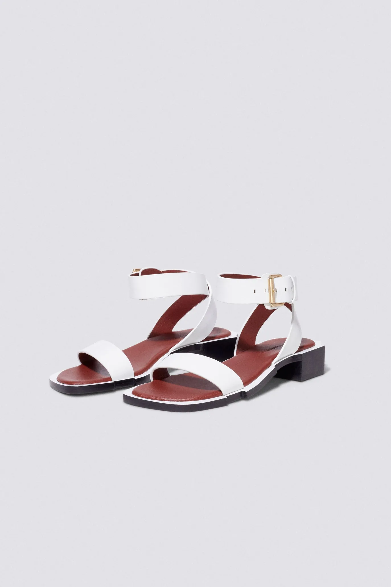 Turner Sculpted Flat Sandal