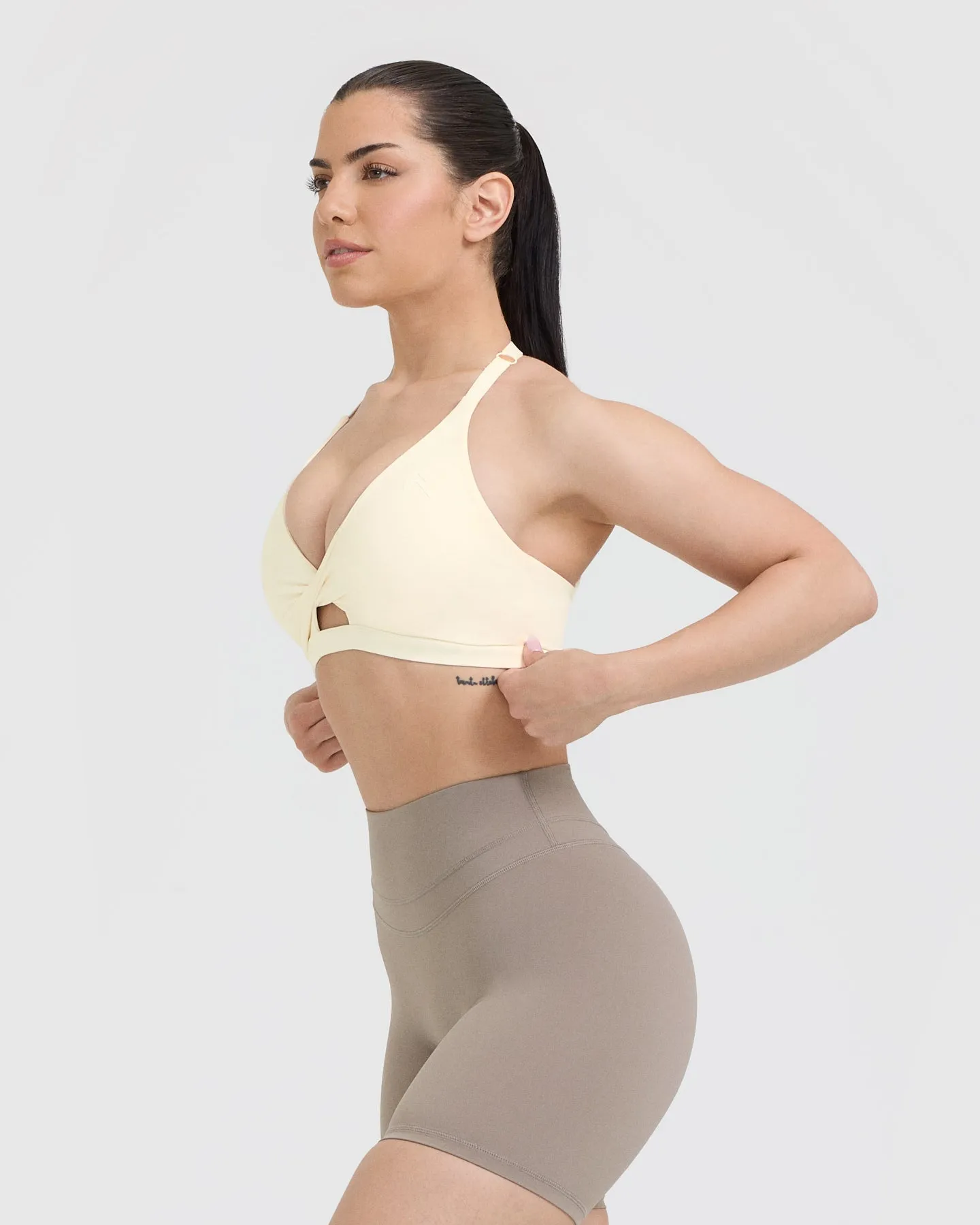 Twist Sports Bra Off White