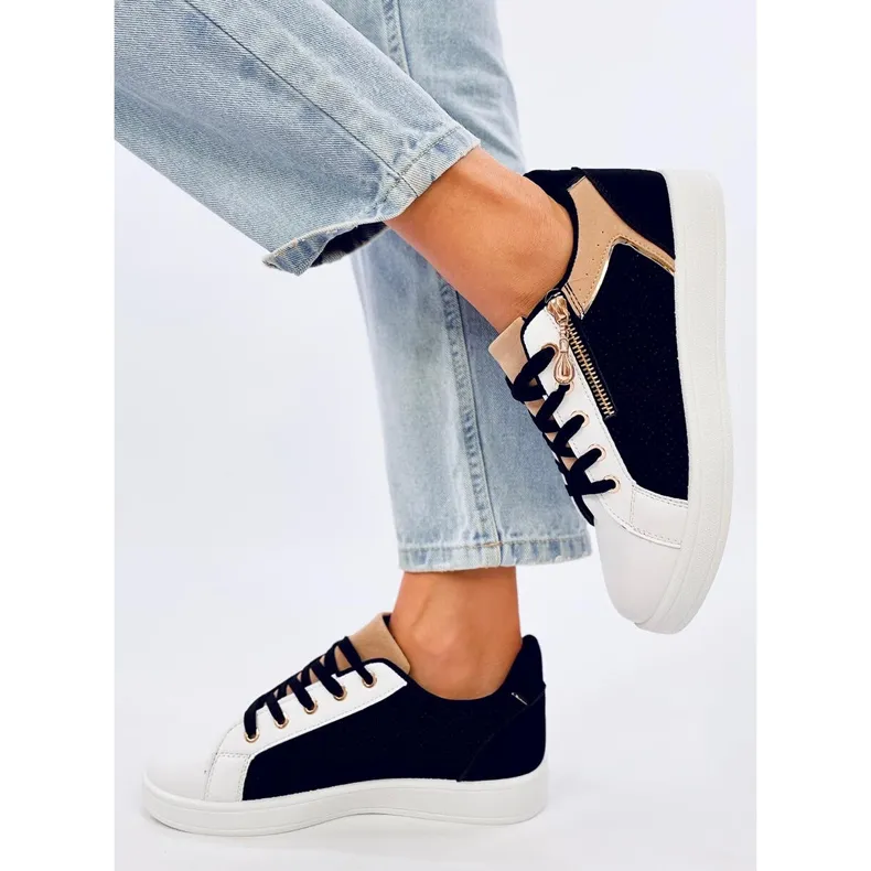 Ussue Black women's sneakers