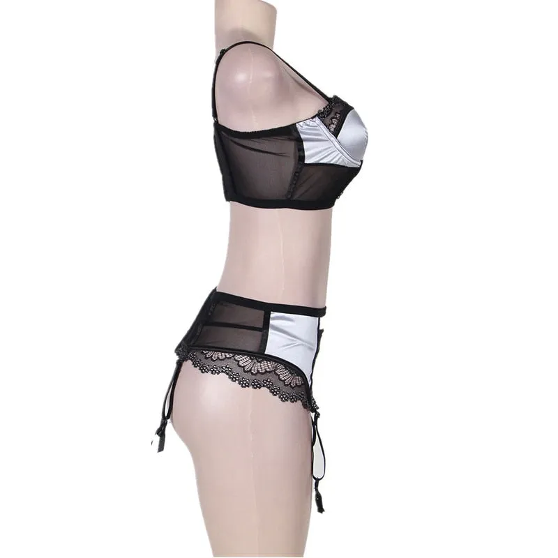 Sexy Lace Bra Intimates and Lingerie Set with Suspender Garter for Women